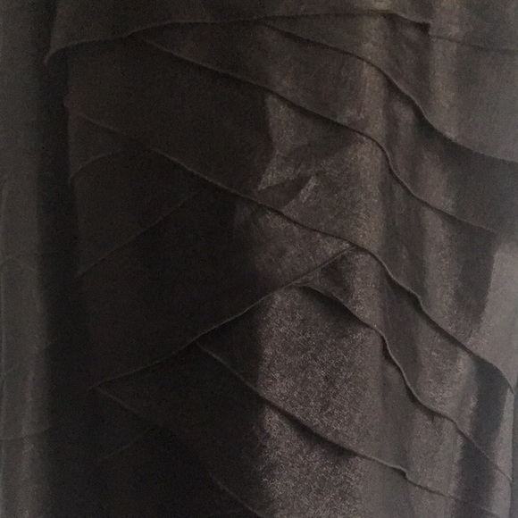 Signature by Sangria Black tiered layer dress - Picture 2 of 5